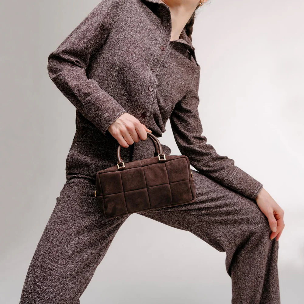 Luxury Padded Grid Leather Handbag – Soft Structured Top Handle Bag in Neutral Tones