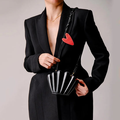 Luxury Seashell Patent Leather Handbag – Sculptural Evening & Statement Bag in Black