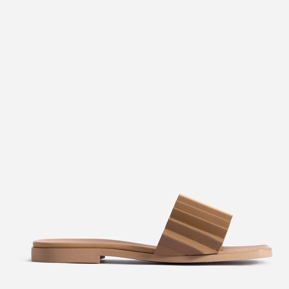 Minimalist Black Flat Slide Sandals – Everyday Comfort Women’s Footwear